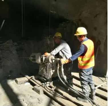 澄迈水下抗分散灌浆料特点 水下不分散注浆料介绍